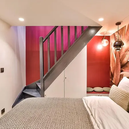 New Eiffel Tour ! Splendid Apartments In The Heart Of Paris-3