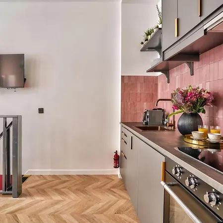 New Eiffel Tour ! Splendid Apartments In The Heart Of Paris-3